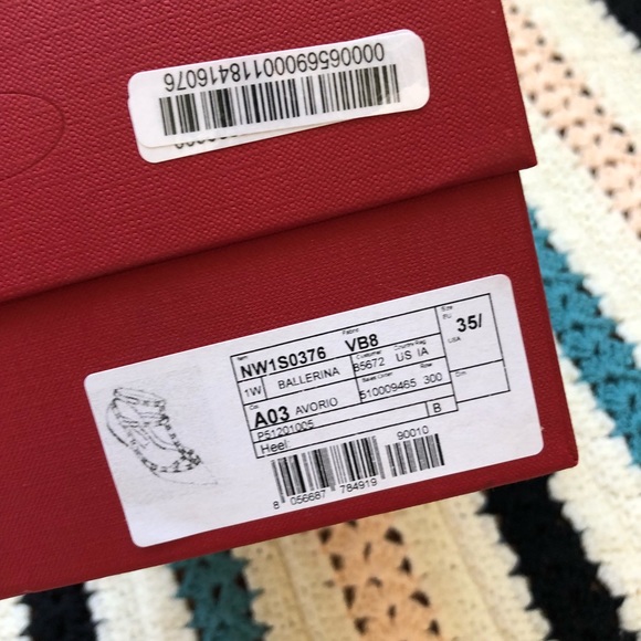 Valentino Rockstud White Matte Leather Caged Flats - Picture 6 of 8